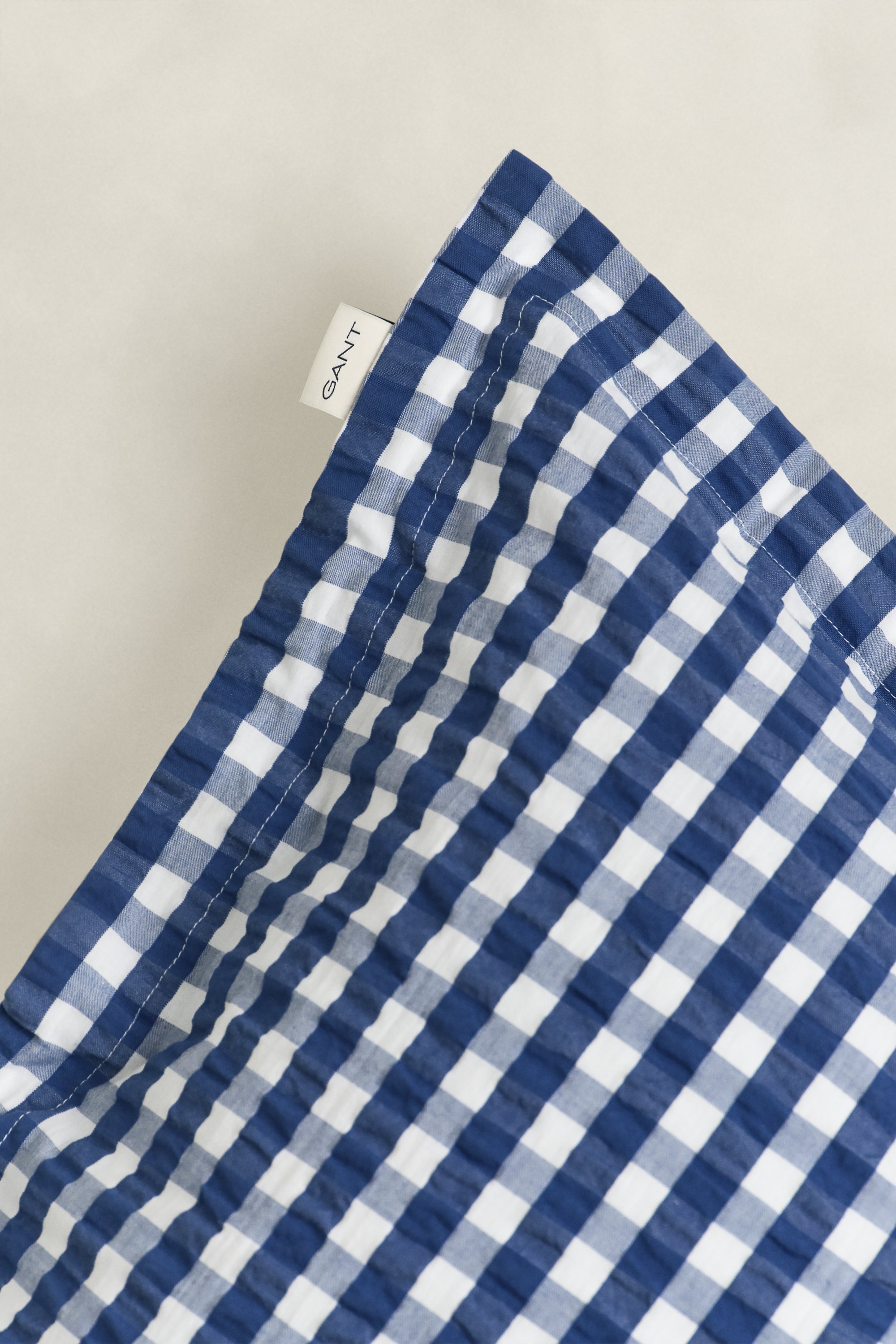 Rutigt örngott i bäckebölja